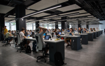 HeadwayRec's tweet photo. Employee turnover negatively impacts the majority of businesses, especially if that turnover is frequent. Discover why keeping those employees happy in your business is so important in our blog. - https://t.co/j35AJleKr6  #StaffRetention #recruitment https://t.co/bR7nxfwOXR