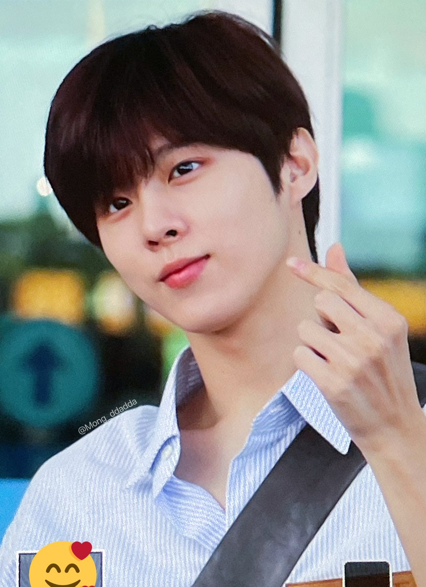 Mong_ddadda's tweet photo. 잘 다녀 오쎄오💗

#김우석 #KIMWOOSEOK https://t.co/jsBs4FuQnm