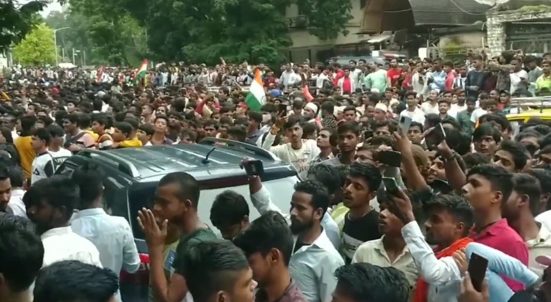 ANSHUMAN🚩 (@avengerreturns) on Twitter photo Rohit Sharma, the biggest crowd puller in Indian cricket at the moment. <a href="/ImRo45/">Rohit Sharma</a> 👑 Rohit Sharma, the biggest crowd puller in Indian cricket at the moment. <a href="/ImRo45/">Rohit Sharma</a> 👑