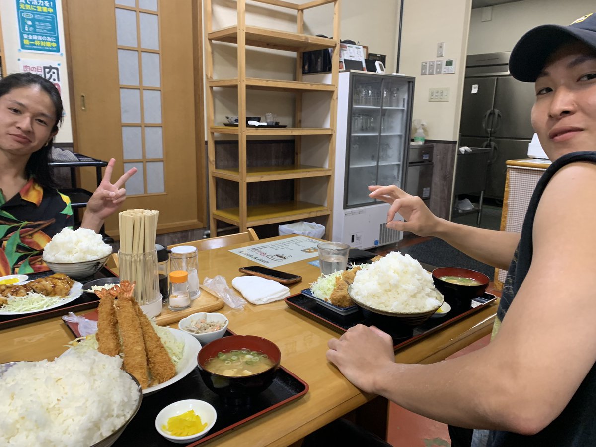 akanojun tweet picture