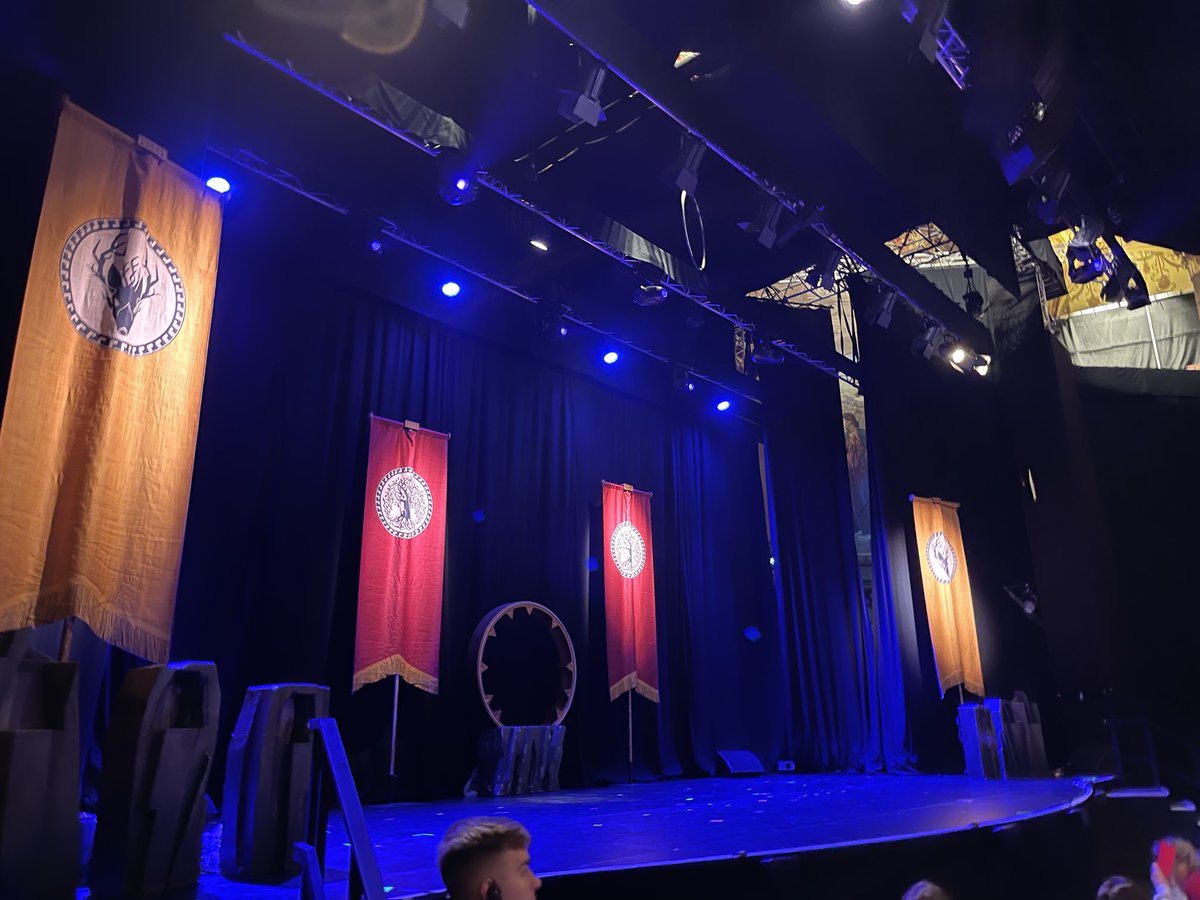 Our first show #edfringe !! Dragons and Mythical Beasts