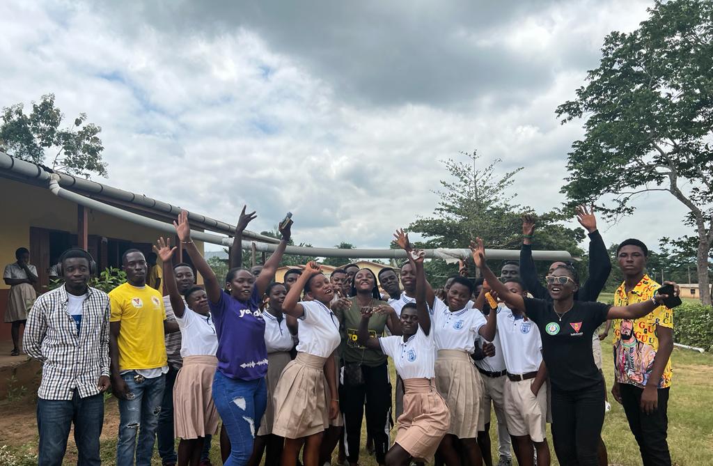 YAMghana's tweet photo. Educating young people on #SGBV, STI’s &amp; menstrual hygiene to enable them make informed decision and choices is the mandate of Youth Action Movement. The YAM Koforidua branch was up to the task
@AJboat99
@sosu_evelyn
@YenkasaGh

YAMghana - Join the Action,  Protect the Future ‼️ https://t.co/h89La3yhio