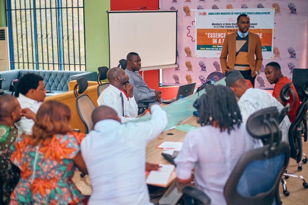 Taking us on the first topic today :success habit, our resource person <a href="/ajomolekayode/">ajomole kayode</a> it was very entertaining and educative