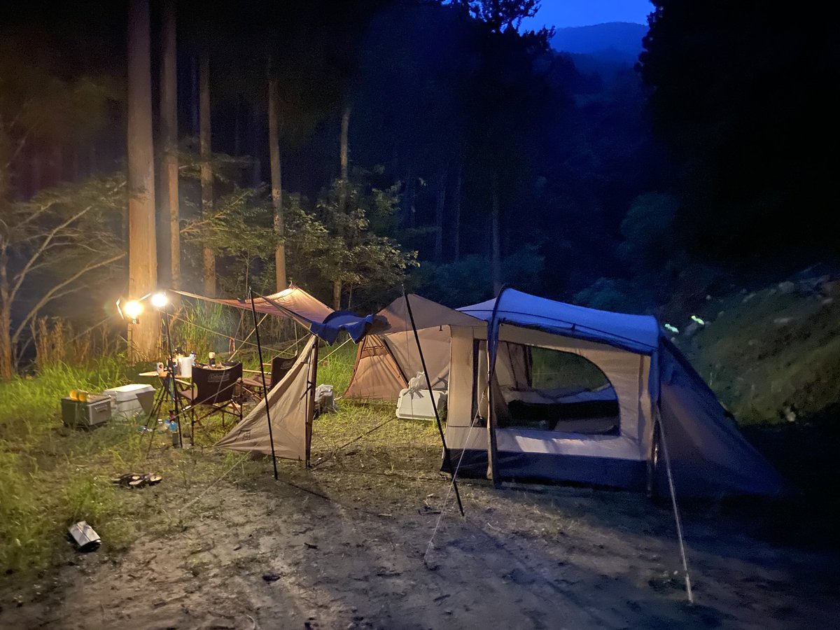 ko_muinncamper's tweet photo. 今回は道志の森キャンプ場にお邪魔しました！川は冷たくて気持ちがよく、夜の雰囲気も最高です😉夏キャンプもいいな〜☀️
#キャンプ好きな人と繋がりたい 
#SABATICAL https://t.co/dU5AqWWlkw