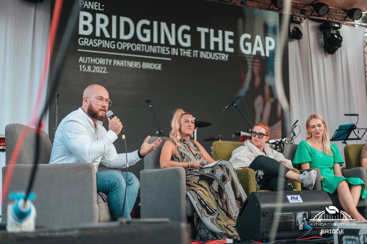 APIknowsIT's tweet photo. Monday at the #authoritypartnersbridge was reserved for catching up with our fellow colleagues from the IT industry in B&H, answering one of the most burning questions on the market: how we can grasp the opportunities and overcome the talent shortage in the IT sector? https://t.co/8ptHPTZ4U9
