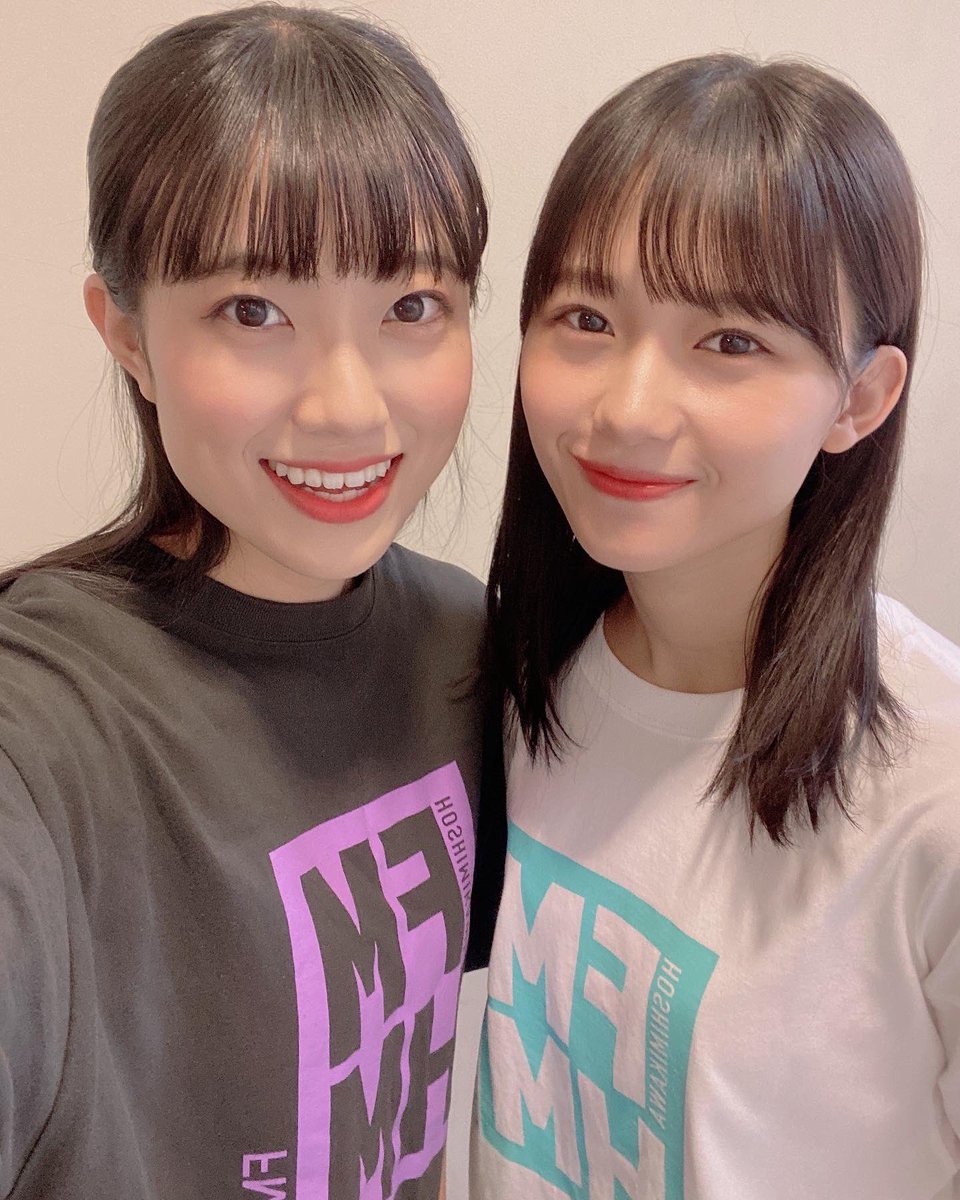 yuzunappappa's tweet photo. 茜さんと鈴ちゃん📻🎧🥰

ツーショット撮ってもらいました📸✨

2人とも綺麗でかわいすぎて撮ってもらうの緊張した😳💓

#舞台ONAIR 
#新内眞衣 さん #羽瀬川なぎ さん

https://t.co/GOcY1yBbGQ https://t.co/oxbcfTVMM5