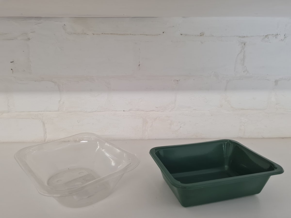 HELP NEEDED 
Do you have any spare plastic tubs like these that you could donate? If so, please email info@erlas.org or call 01978 265058
#wrexhamtown #erlasvictorianwalledgarden #EVWG #garden #gardening #trees #flowers #community #garden #victorian #walledgarden #wildlife