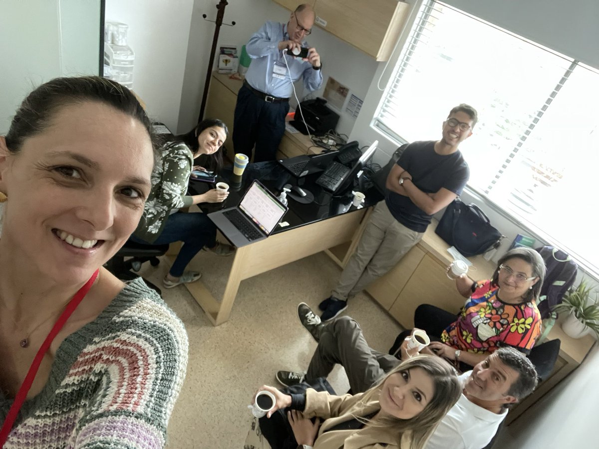 catamvalen's tweet photo. Curso de entrenamiento básico en US de @ISUOG en Colombia. Gran experiencia realizando practica con pacientes @MedicinaFetal1 y simulación @volutracer_opus https://t.co/aznk5KfSv8