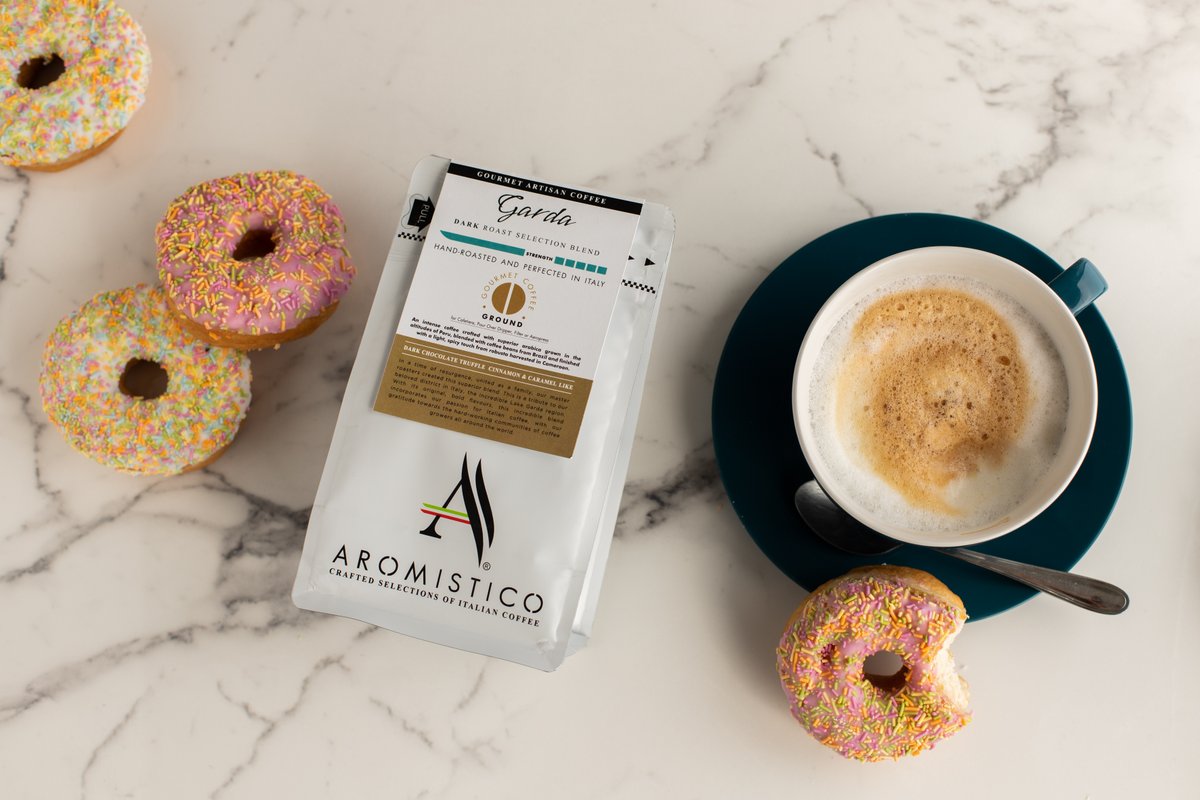 Aromistico's tweet photo. Garda is our darkest & boldest roast yet! ☕️
With flavour notes of Dark Chocolate Truffle, Cinnamon and Caramel, it goes perfectly with some of life’s sweet treats 🍩
Find Garda and our full range of Gourmet Italian Coffee Blends at https://t.co/u6Nju0nJLy
#Aromistico #coffee https://t.co/YK2WJbYSoC