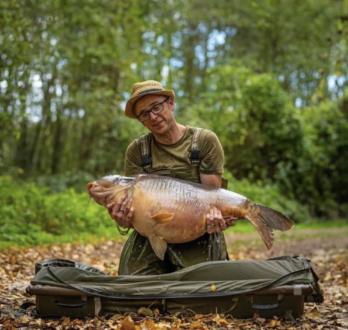 Not sure about spooners facial expressions but just look at the belly on this absolute CHUNK which neil had a little while back! 😮 👊🏻💯

-

<a href="/KordaOfficial/">Team Korda</a> <a href="/NeilSpoons/">Neil Spooner</a> <a href="/TomDove11/">Tom Dove</a> <a href="/MainlineBaits/">Mainline Baits Official</a> 

#monstercarp #carpfishing #carp #mainlinebaits #bigcarp