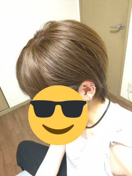 もっと明るめでもよかったから、これでもまだ暗く感じる( ¯▿¯ ) 