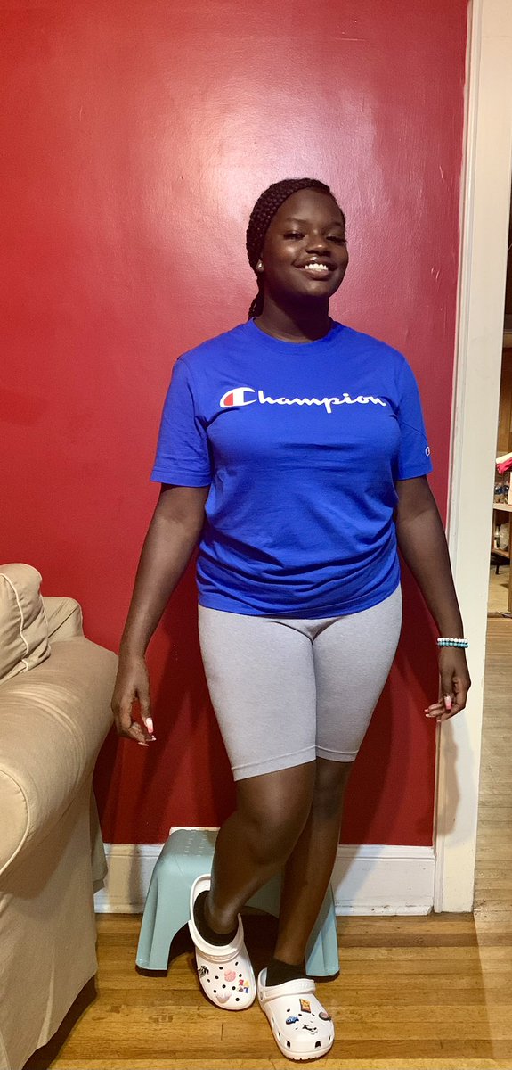 TheeMrsBillups's tweet photo. #FirstDayOfSchool ๐ซ ๐
10th Grade Loadingโฆ. โ๏ธ
#BrownSkinGirl ๐ง๐ฝ
#BlackGirlMagic ๐ช
#WinningYear ๐ฅ
#Gamechanger ๐ช๐ฝ
#Sophomore ๐ฏ
๐๐ค๐๐ฆ๐๐ฝ https://t.co/q9XOiVXo5k