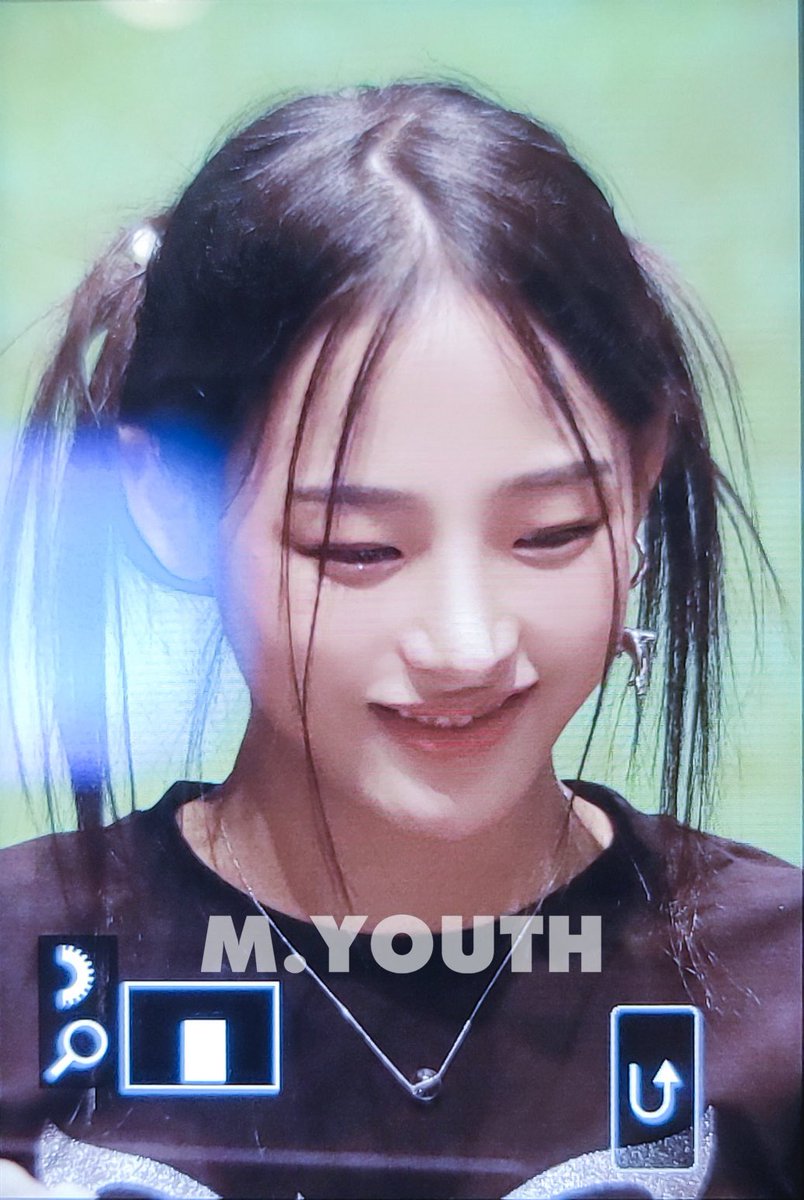 Myouth_NJS's tweet image. 220816 뮤플 민지 

#뉴진스 #NewJeans #MINJI