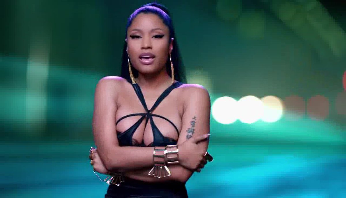 BuzzingPop's tweet image. #SuperFreakyGirl marks @NickiMinaj’s first solo single to impact US Pop Radio since “The Night is Still Young” in 2015.