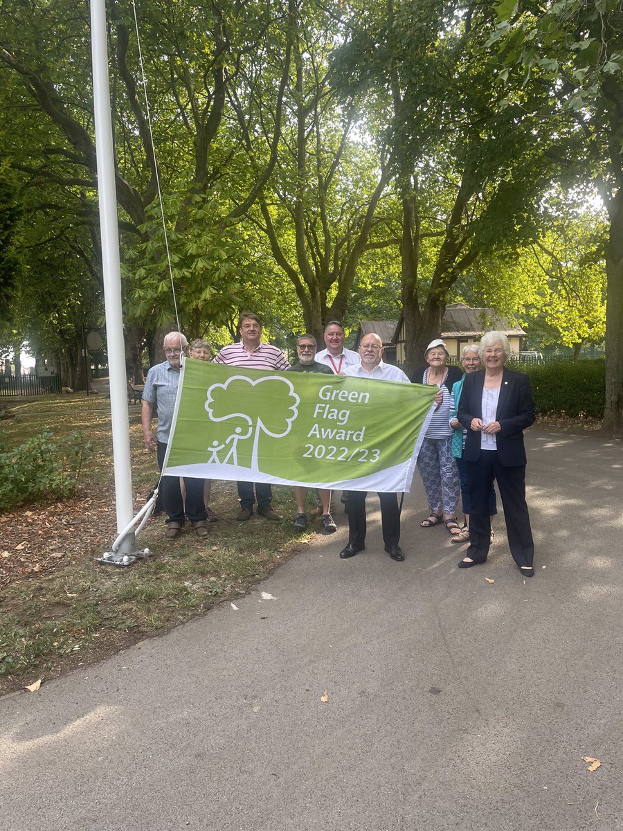 Hexthorpe Flatts Park tweet media