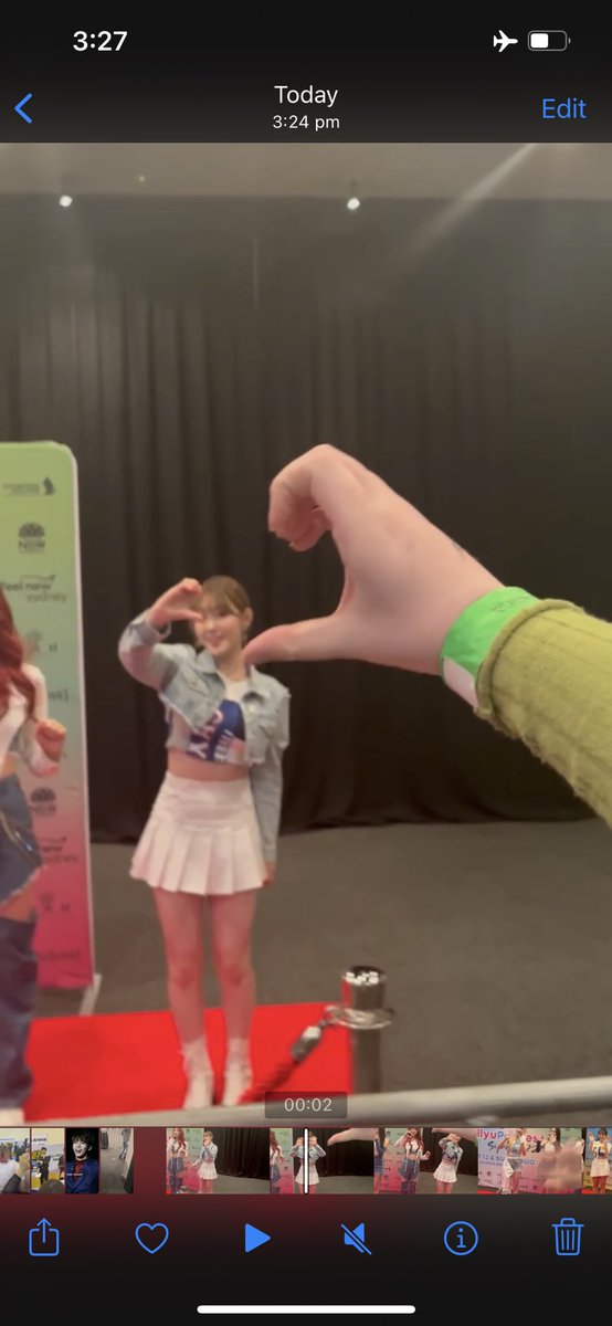 yeosslove's tweet photo. best day of my life <3 https://t.co/md7Y2Gf5J9
