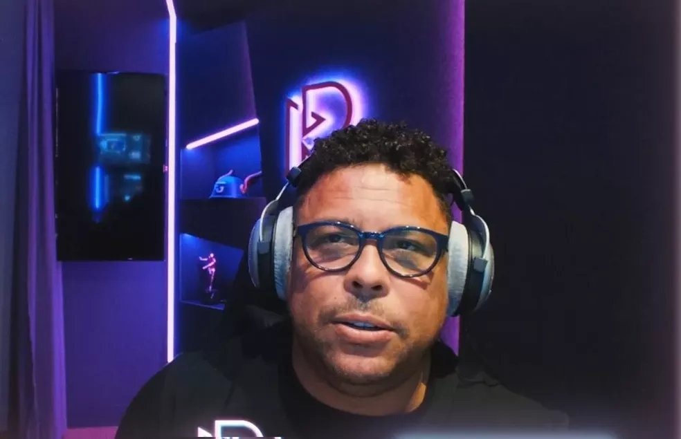 InfoDoCruzeiro's tweet photo. “A gente está melhorando a relação com o Mineirão. A gente tem uma promessa também de melhores condições para o ano que vem. Temos que levar tudo isso em consideração”.

- Ronaldo em live de ontem sobre a negociação com Mineirão para 2023. https://t.co/neuM5RLAaw