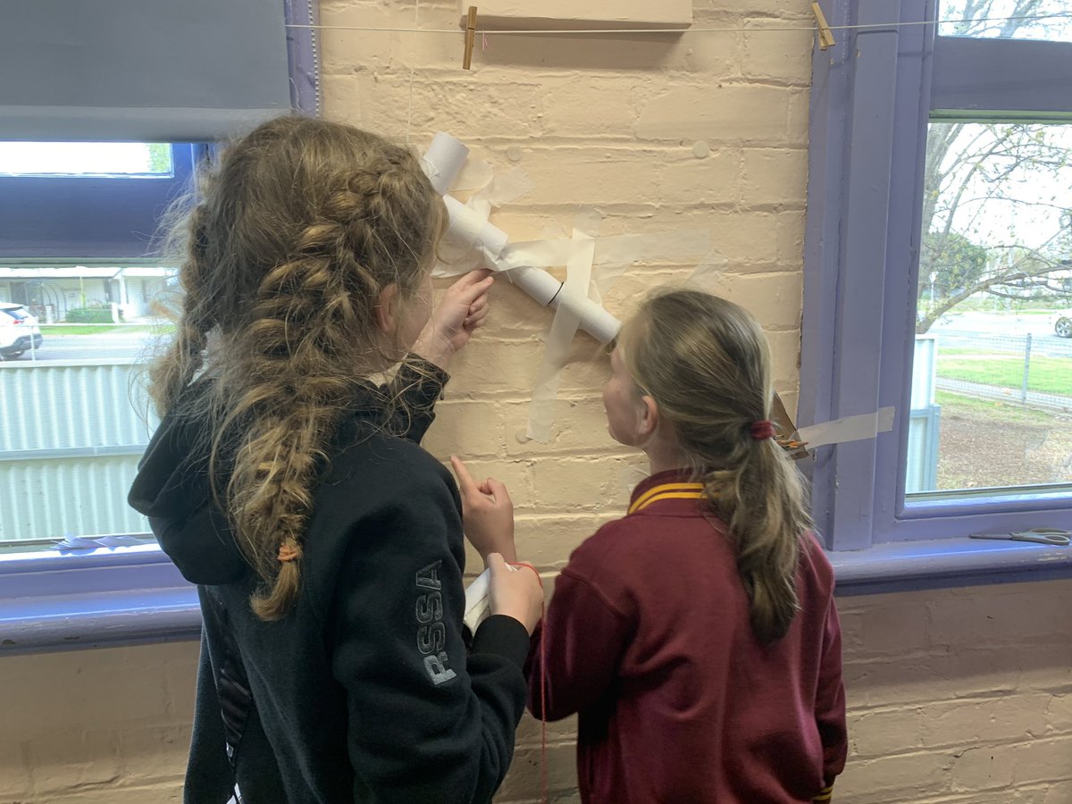 MulwalaP's tweet photo. Lots of excitement during #ScienceWeek activities https://t.co/x4CCGBZkRE