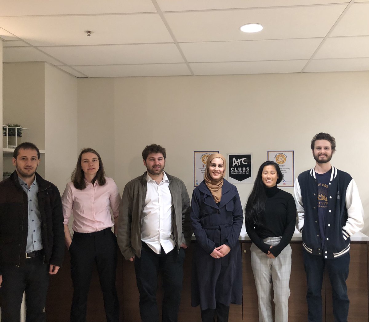 WiN_Australia's tweet photo. The UNSW Nuclear Society Executive team had a fab time at #SKRAM and We need to talk about nuclear event tonight 😃 We look forward to more events like these and continuing to keep nuclear part of the energy remix conversation🗣That's a wrap 🙌🏻 #WinTakeOver22 #ScienceWeek #Energy https://t.co/01G8qEVBZG