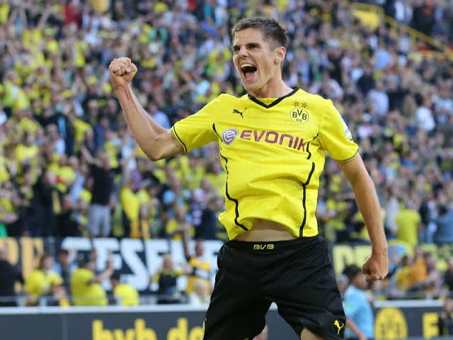 BayHunar's tweet photo. Jonas Hofmann 🇩🇪 - AM https://t.co/stTlkAf66i