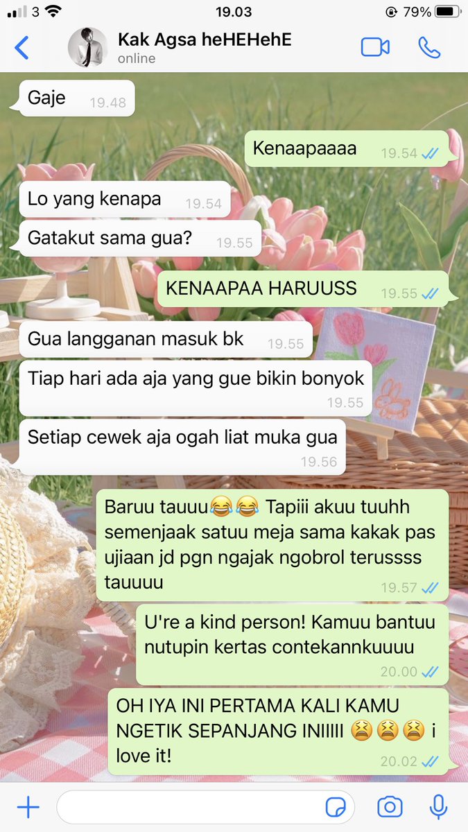 fictionofna's tweet photo. KAKEL SATU MEJA

— park jisung nct
short au by fictionofna https://t.co/un7AMZTAmu