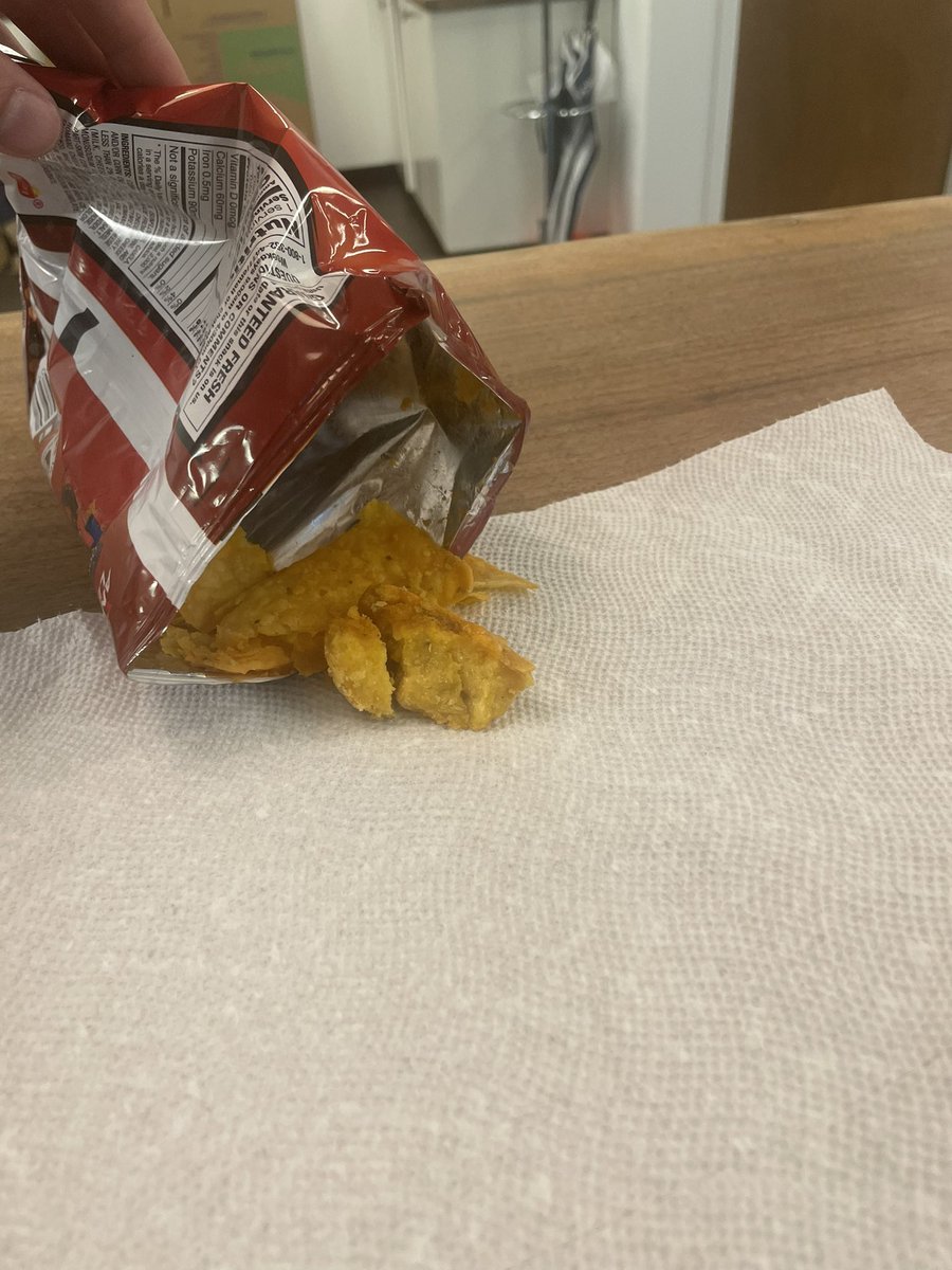 Kconn72's tweet photo. @Doritos why is there a piece of rotten chicken in my Doritos bag? This is DISGUSTING and it smelled horrible. I demand an answer https://t.co/e6WKLo7KWW