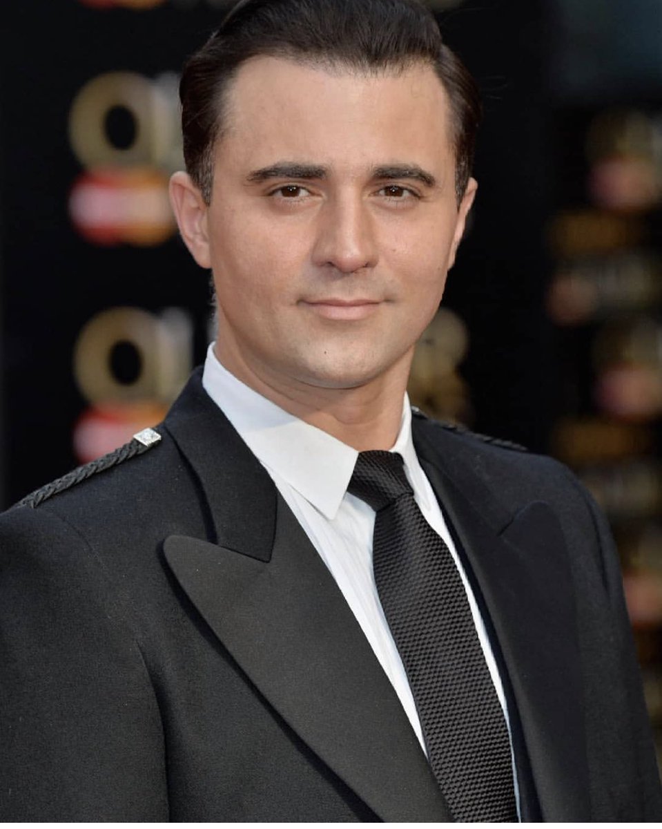 There will only ever be one Darius Campbell Danesh. 

A true gent with a kind soul &amp; mischievous tinkle in his eye. From that eventful first audition on Popstars to him kindly inviting me to see him perform on the West End stage

Thoughts are with his family at this sad time