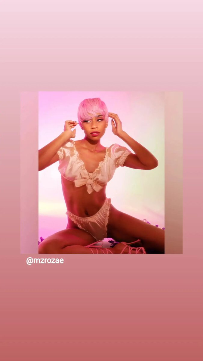 MzRozaee's tweet photo. Yes I like my own posts because I'm my biggest fan
#shortwig #pinkwig #curlyheadgirl https://t.co/PZPIWo4AQn