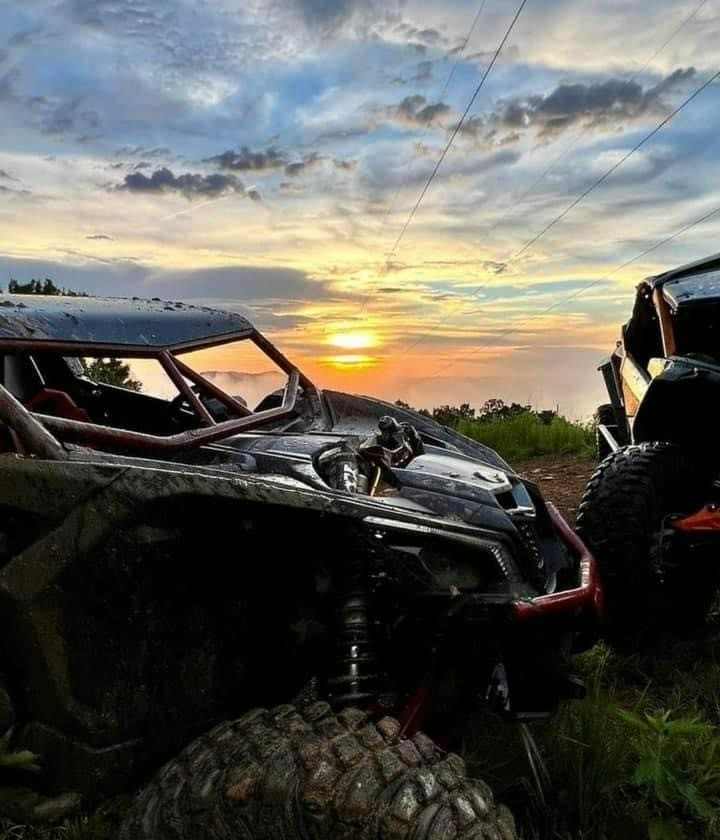 Uživatel ThumperFab na Twitteru: „The sunset☀️through that cage is  THUMPIN? #CANAM #CUSTOMERSHARE #MAVERICK #SUN #STUNNING #OFFROAD  #GETOUTANDRIDE #LOWBROW https://t.co/XAzmitsnwh“ / Twitter