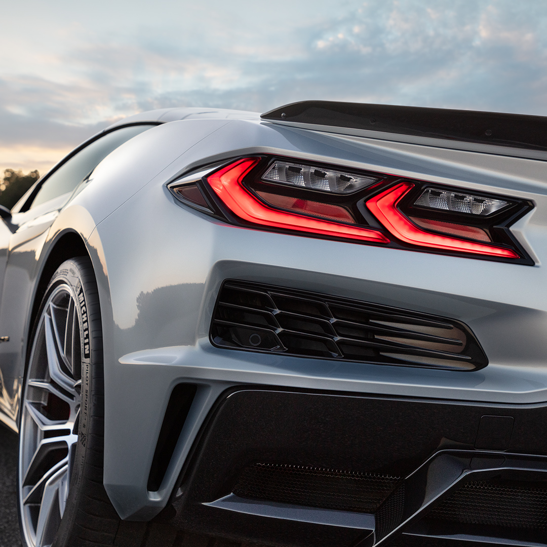 Get ready to take off in the #CorvetteZ06.​
#Chevrolet #Corvette #V8​ #carswithoutlimit #performance​
--
US pre-production model shown. ​Actual production model may vary.