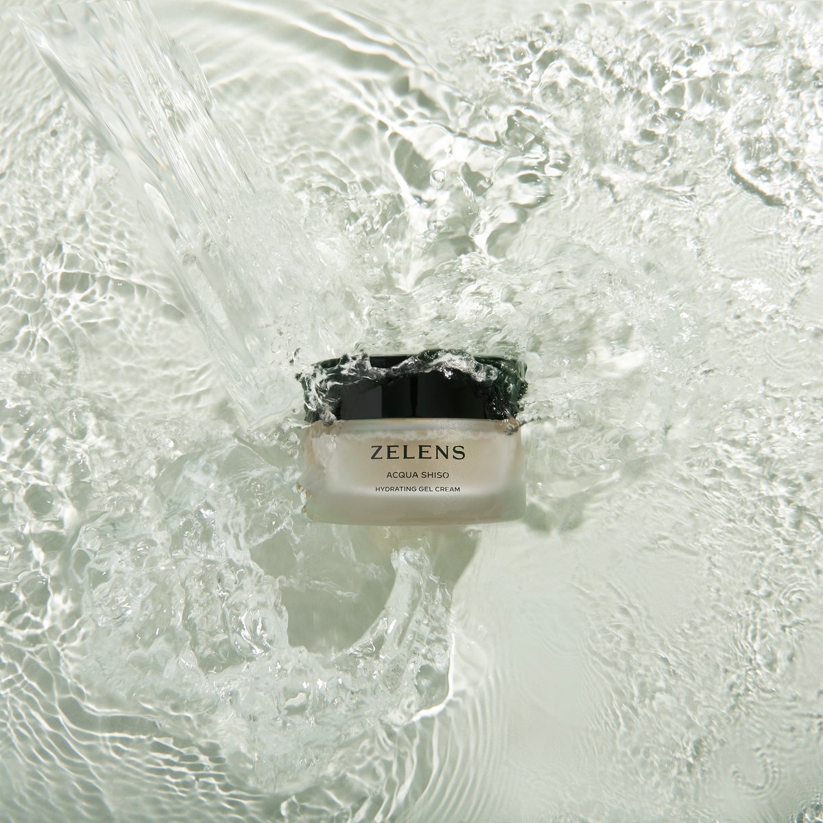 Zelens's tweet photo. IT'S HERE! Meet our newest addition to our moisturiser line-up, Acqua Shiso ✨⁠
⁠
“This is our new gel cream formula - a light, yet intensely hydrating moisturiser which gives skin a beautifully dewy, plumped look.”⁠
– Dr. Marko Lens⁠

Shop now: https://t.co/CRh6iyNuFP https://t.co/M9jmr8ghzo