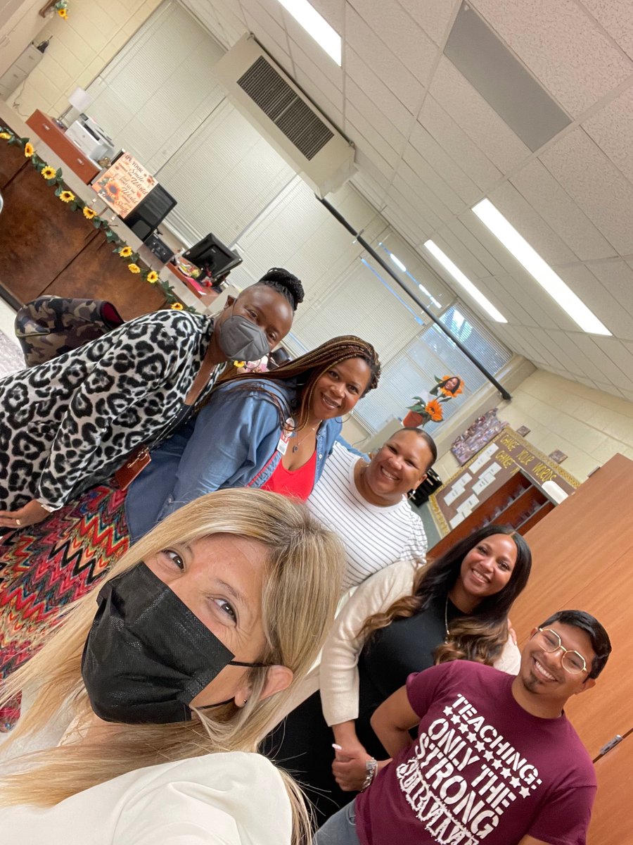 Valeria Gomez (@valggomez) on Twitter photo Dream Team On <a href="/OlesonES_AISD/">Oleson Elementary School</a> <a href="/stafford_nadia/">Nadia Stafford</a> <a href="/CarrollMalikah/">Malikah Carroll</a> @SELCulture_AISD We are ALL together to better serve our students and families â¤ď¸ Dream Team On <a href="/OlesonES_AISD/">Oleson Elementary School</a> <a href="/stafford_nadia/">Nadia Stafford</a> <a href="/CarrollMalikah/">Malikah Carroll</a> @SELCulture_AISD We are ALL together to better serve our students and families â¤ď¸