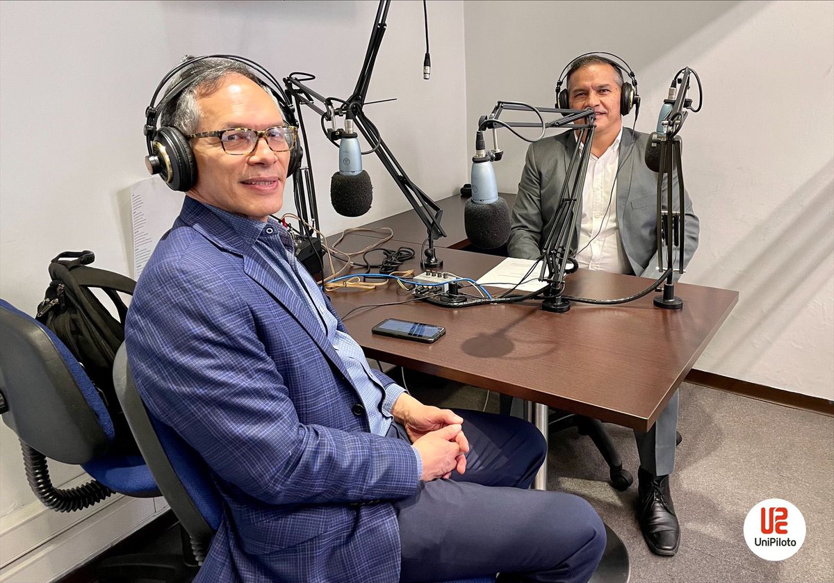 Unipilotoradio's tweet photo. #AlAire #EnVivo #ImpactoContable. Temas sociales, éticos y económicos liderado por #ContaduríaPública @UPilotoOficial
Hoy con el experto invitado #NestorJavierLizarazo para abordar el tema "Hacia unos Fundamentos Teóricos de la Contabilidad de Extinción".➠https://t.co/smyRhSQK9E https://t.co/iLzLH1n1W1