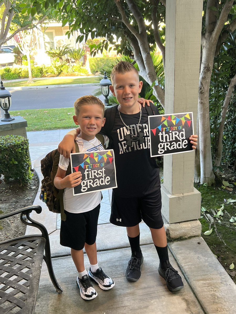 Kevin Davies (@kdavies_ihx) on Twitter photo Off to see my team <a href="/IHXPacific/">IHX Pacific IMPACT</a> in Dallas, but not before walking these 2 kiddos to Day 1⦠The Davies bros are ready to take 3rd and 1st grade by storm! Off to see my team <a href="/IHXPacific/">IHX Pacific IMPACT</a> in Dallas, but not before walking these 2 kiddos to Day 1⦠The Davies bros are ready to take 3rd and 1st grade by storm!