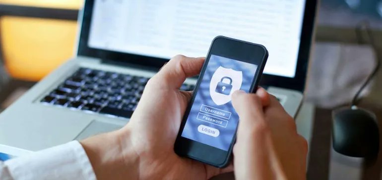 terryd's tweet photo. To make #hybridwork successful, #IT must balance security and user experience. This @CIOdive article delves into the key steps to take when implementing solutions that keep hybrid work secure while maximising #userexperience. https://t.co/x6euIQ9jSB https://t.co/X4LtngMZkh