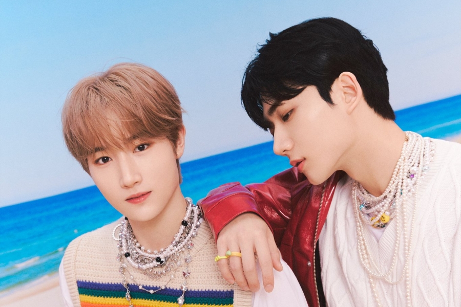 soompi's tweet photo. #TEMPEST's Ahn Hyeongseop And Hyuk Star In Colorful Teasers For 1st-Ever Comeback
https://t.co/xmV6lj5pJi https://t.co/vXdJlwrsVs