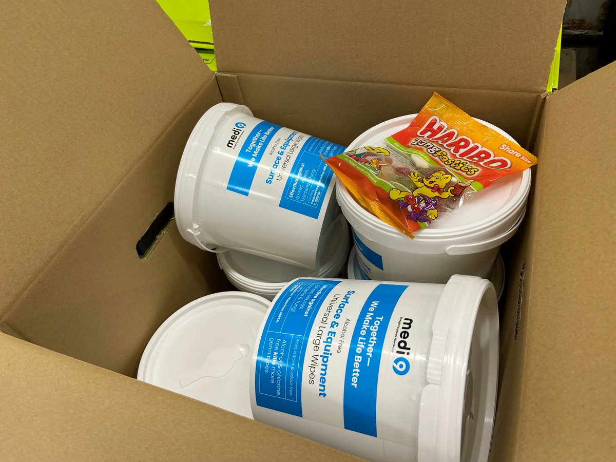 ninegrp's tweet image. ❓ Did you know that in every order you receive from us you get a bag of Haribos? 🍬

Just simply caring more... 😏

#haribos #clienttreats #treats #orders