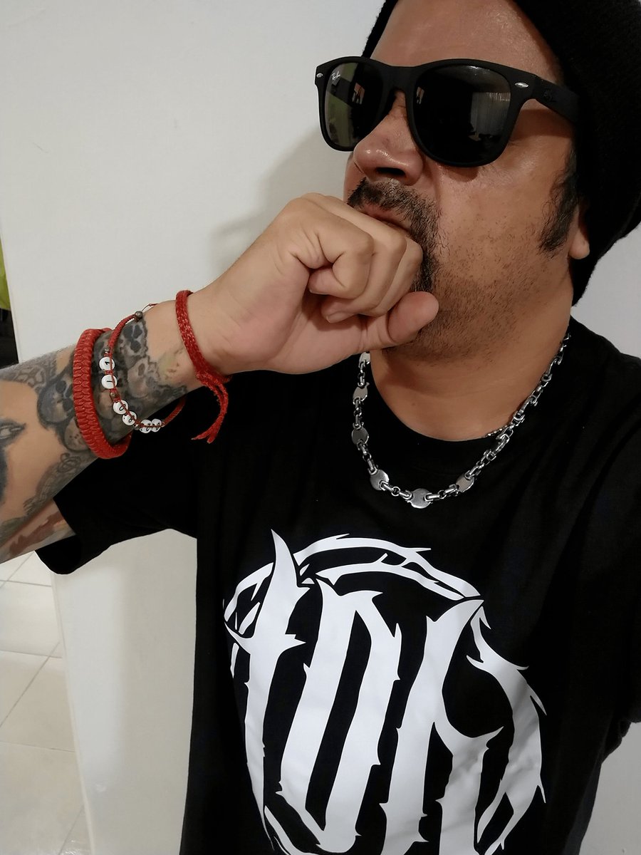 MandoKalani's tweet photo. ¿ Qué playera traen puesta HOY ?

#RetoPlayera @TDHMX #MetalMexicano #TalentoNacional 
@PREMIOSKALANI
 🤘👕🤘 yeeah!!!

#ApoyaLaEscenaLocal #BandasMexicanas #PLayera #PremiosKalani #TalentoNacional

📸 #YoMismo https://t.co/wVIc0J0NmC https://t.co/0W6LeLL1o9