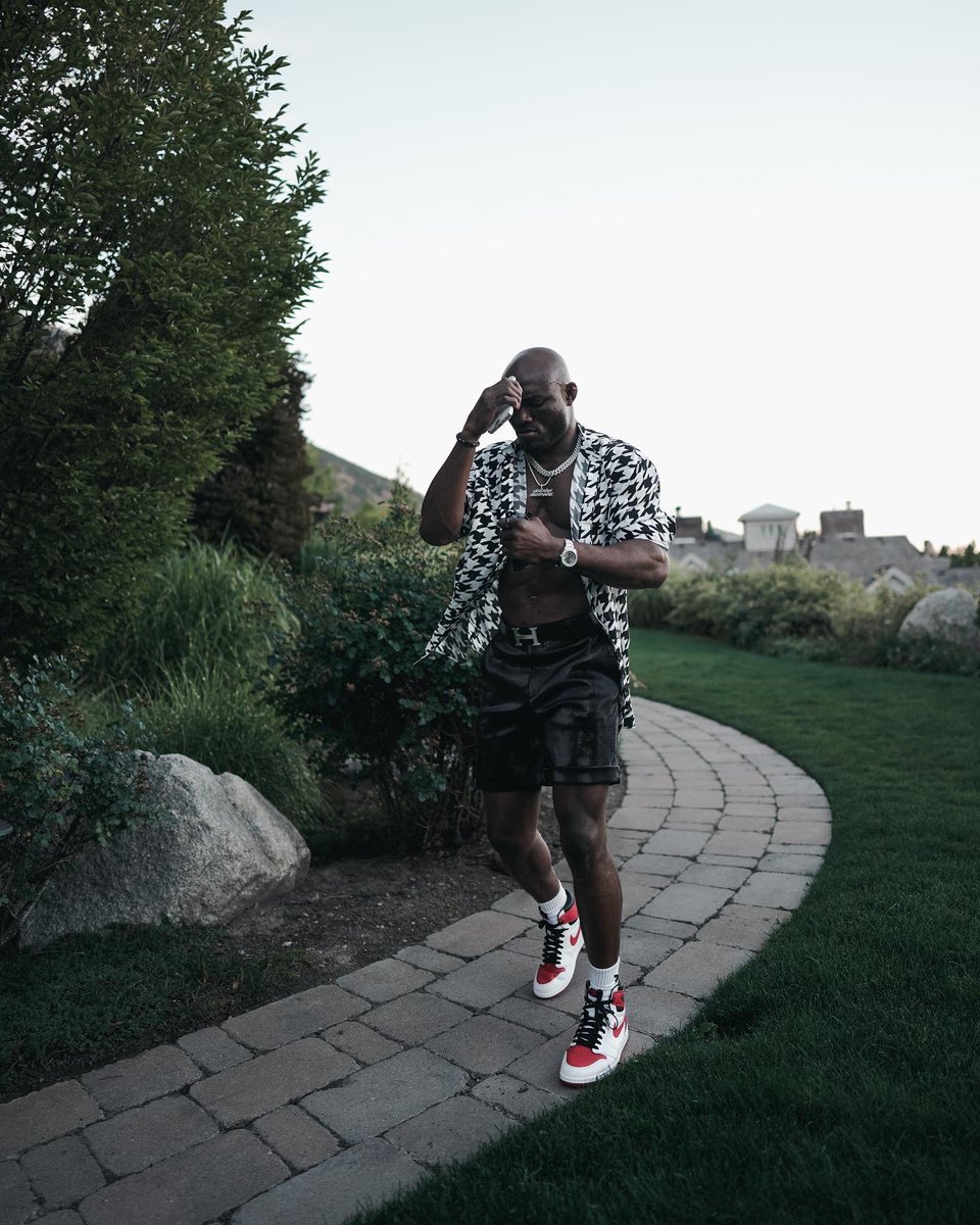 KAMARU USMAN tweet media