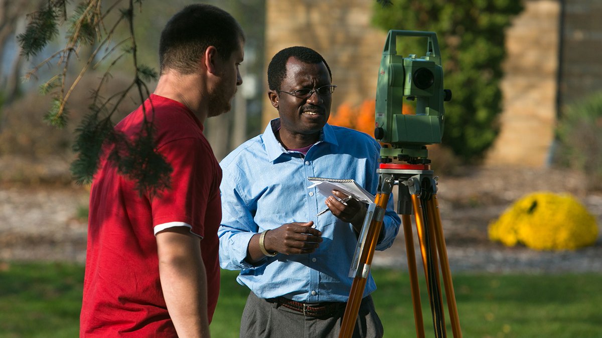 uwplatteville's tweet photo. Dr. Samuel Owusu-Ababio is being honored for the opportunities he has created for students throughout his 30-plus years – one of the most notable being his creation of #uwplatteville’s chapter of Engineers Without Borders. #BestInEngineering https://t.co/7vaPxPo7au https://t.co/kbVypQFkYL