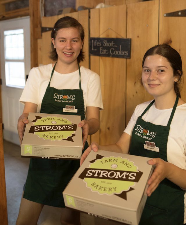 Strom's Farm &Bakery tweet media