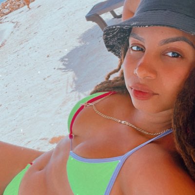 melindaetienne's tweet image. #NewProfilePic #backontwitter #tookabreak #updateme