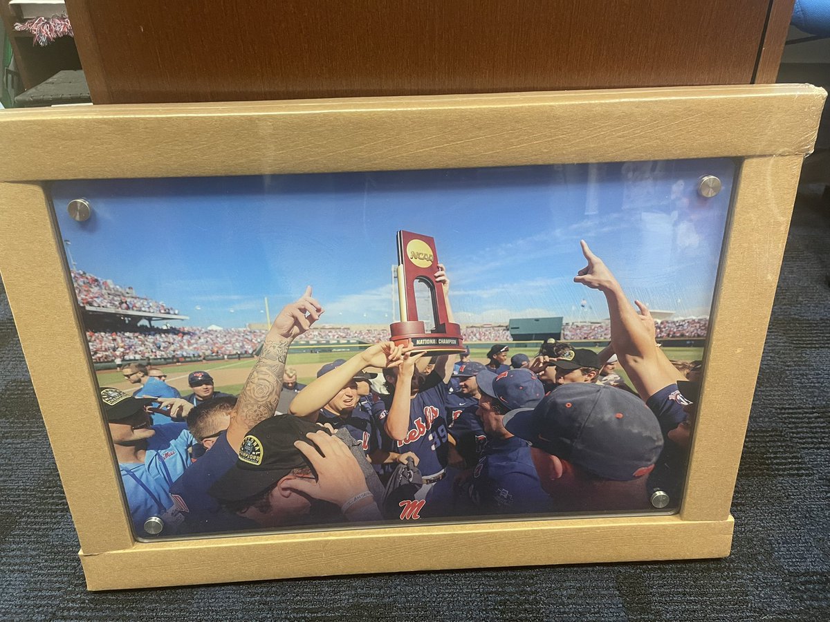 OleMissPix's tweet photo. Who wants this large wall mounted acrylic print from the CWS celebration courtesy of https://t.co/p9MAhgsnGs? 

One user who retweets will win it tomorrow! https://t.co/yKee69CGjE