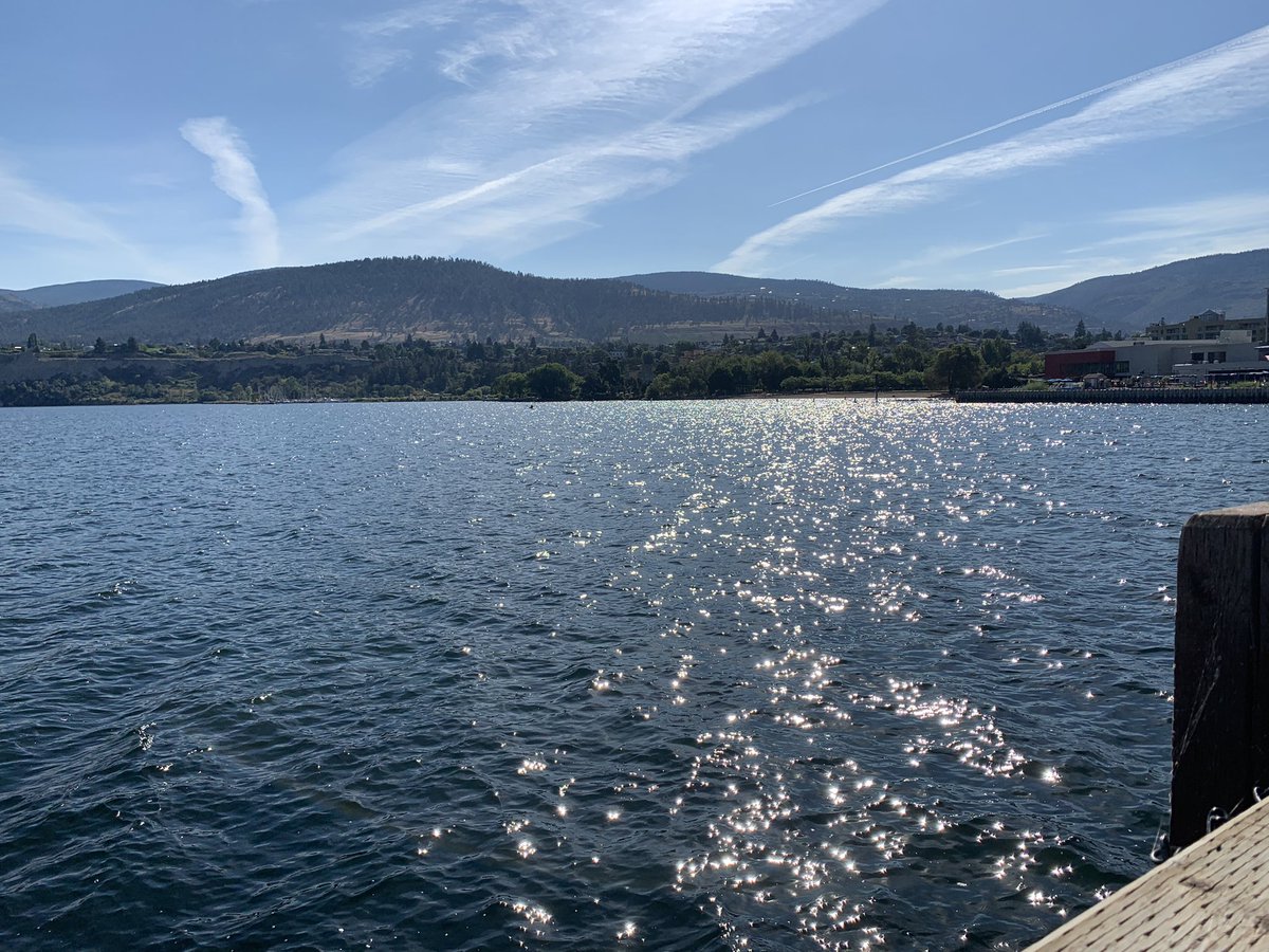 lynncattle's tweet photo. Great spot to enjoy the scenery and to learn more about the Cdn Beef Industry! #penticton #beefindustryconference https://t.co/QdBenuViGG