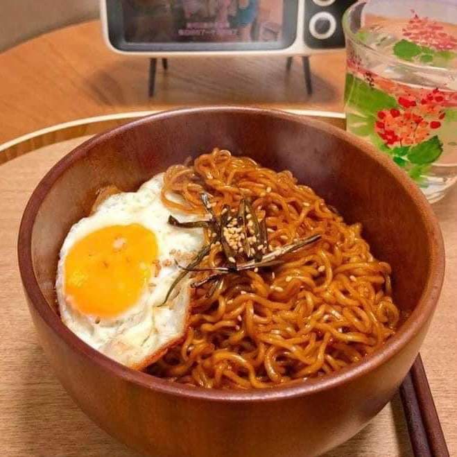 prettiestavenue's tweet photo. craving 😩 https://t.co/tahRODkd9H