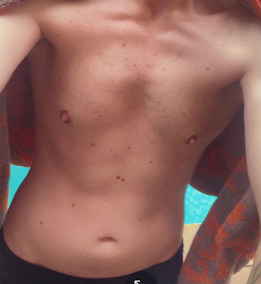 rt4_alphas's tweet image. DM‘s are open boys.
Please RT Me