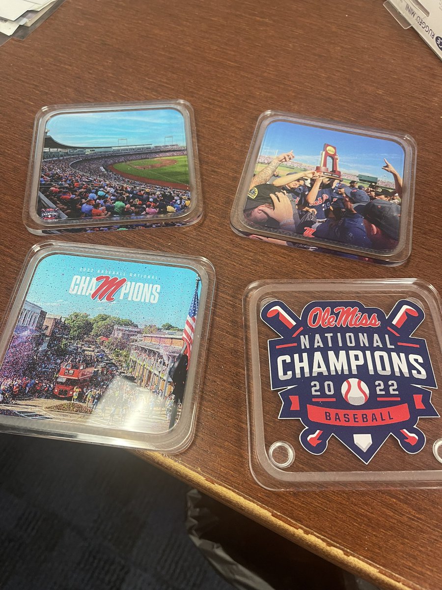 OleMissPix's tweet photo. Pretty cool coaster set for sale at https://t.co/p9MAhgsnGs.

One user who retweets this will win this set tomorrow! https://t.co/u9pxgQ0Utx