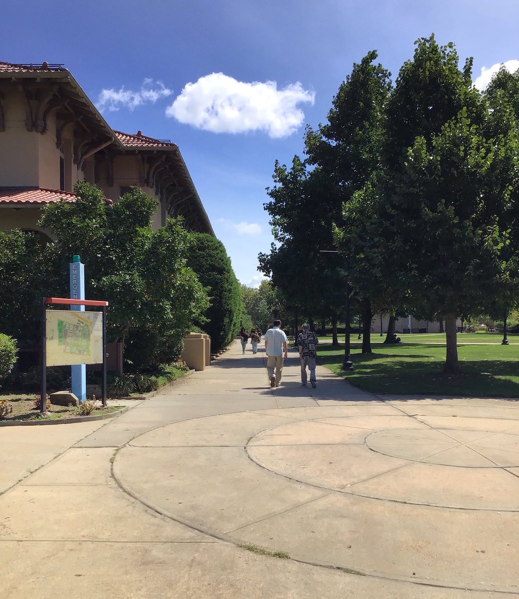 QCToday's tweet photo. Campus life on a lovely summer day. ☀️☁️ The fall semester begins on Thursday, August 25. Are you ready? https://t.co/cZUmIXnyXy
