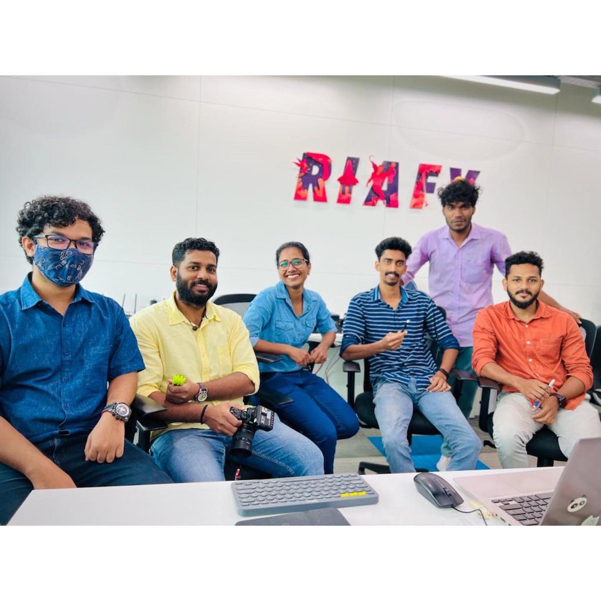 john_mathew's tweet photo. #RT @riafytech: Here’s a glimpse at our Spark Friday at Riafy HQ! https://t.co/yzM76YmZdk
