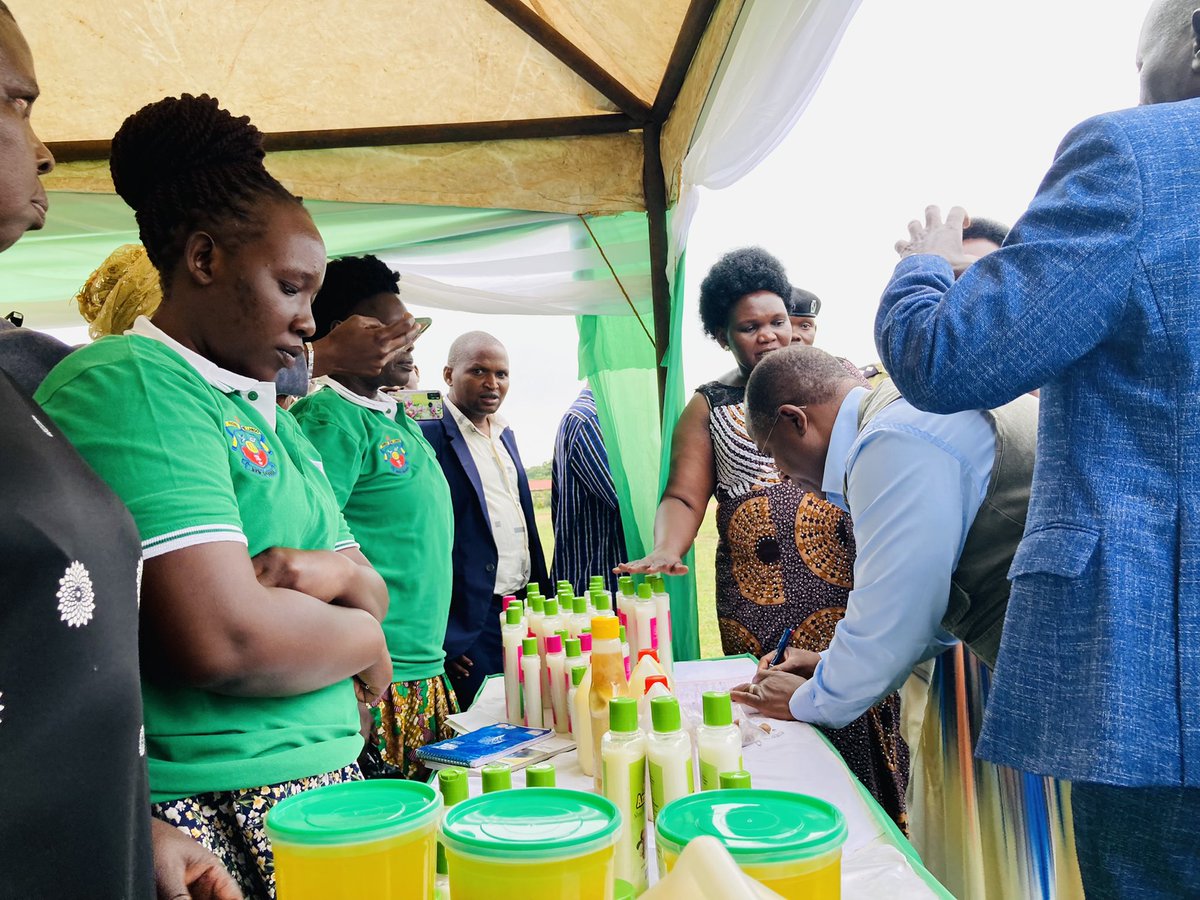 CFFJ_Ug's tweet photo. Amazing partnership and event well planned and executed. Hon. @FredBwino ‘s remarks were all spot on. Thank you your excellence @KagutaMuseveni for sending an excellent representative. @avaaes,  @min_waterUg @ChurchofUganda_ @Makerere https://t.co/XSpTJpbZF9